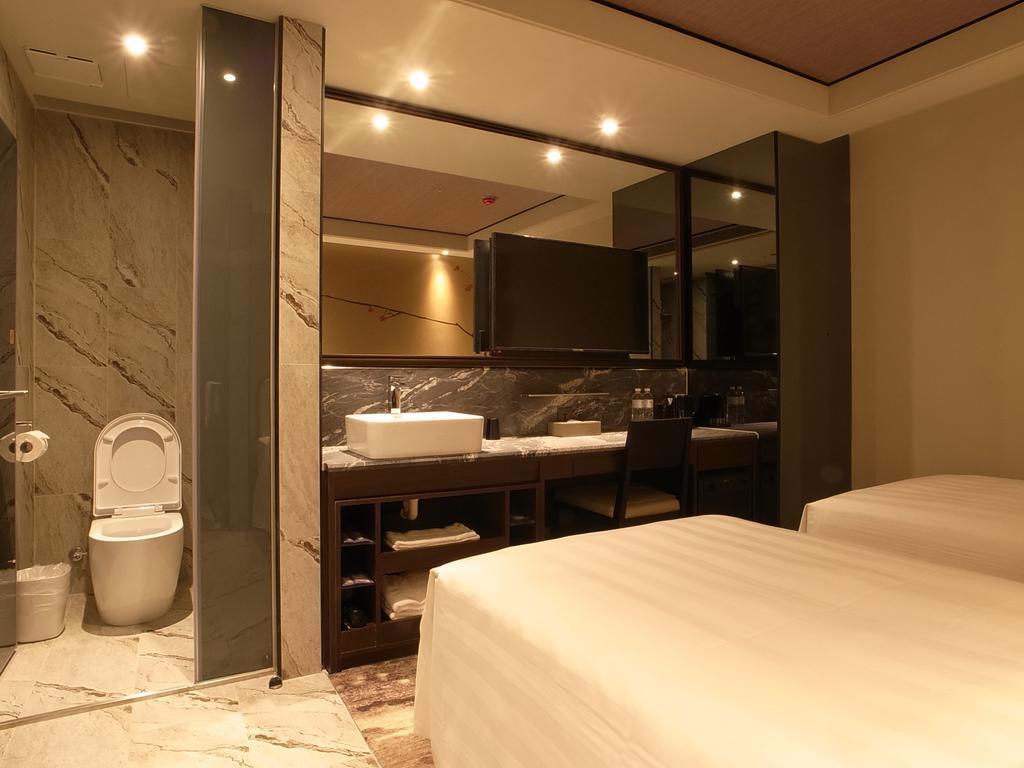 Hotel Midtown Richardson - Kaohsiung Bo'Ai Esterno foto