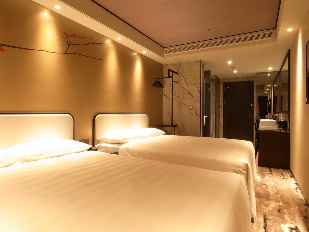 Hotel Midtown Richardson - Kaohsiung Bo'Ai Esterno foto