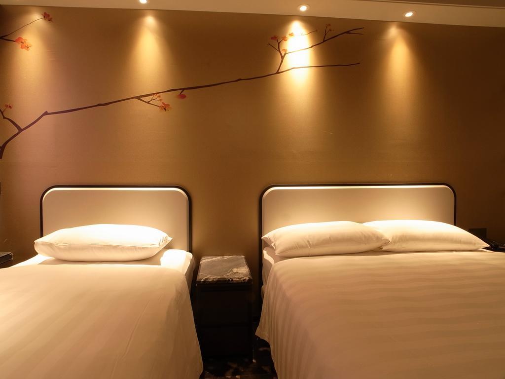 Hotel Midtown Richardson - Kaohsiung Bo'Ai Esterno foto
