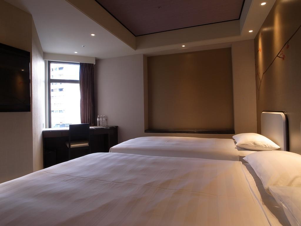 Hotel Midtown Richardson - Kaohsiung Bo'Ai Esterno foto