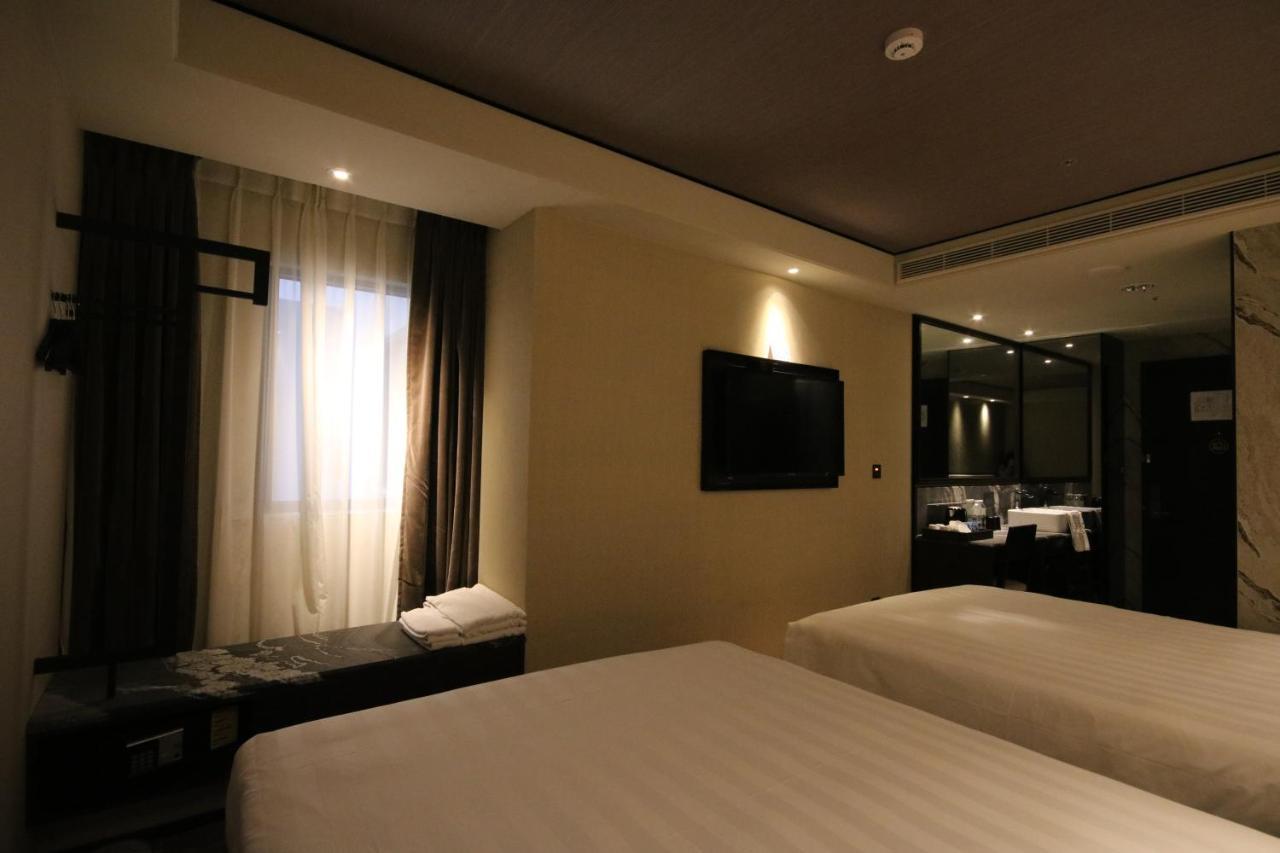 Hotel Midtown Richardson - Kaohsiung Bo'Ai Esterno foto