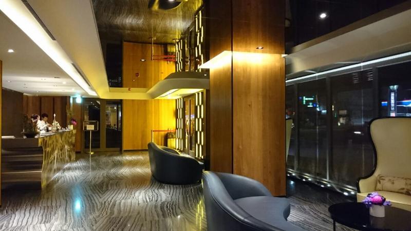 Hotel Midtown Richardson - Kaohsiung Bo'Ai Esterno foto